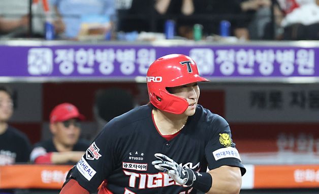 역전 안타치는 나성범, 5연승 가자!