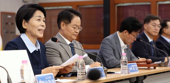 발언하는 최민희 최고위원