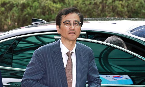 경찰청 찾은 이태한 특검