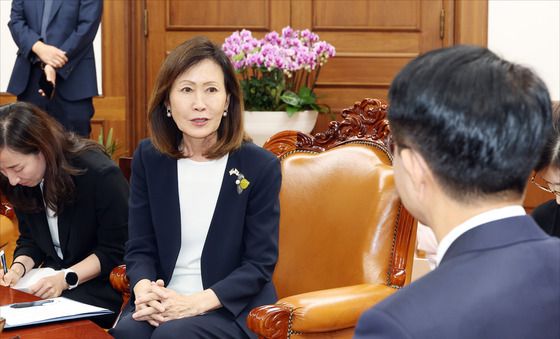 인사말 하는 미셸 스틸 주한미국대사
