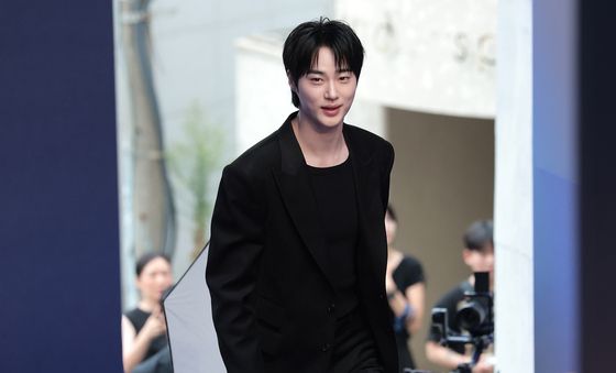 변우석, 문이 열리네요 그대가 들어오죠