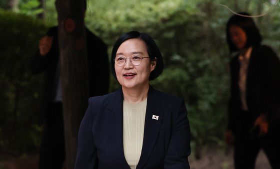 간담회 참석하는 한성숙 총리