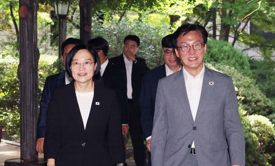 고위당정 참석하는 한성숙 총리와 김민석 대표