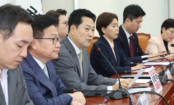 최고위 발언하는 장동혁