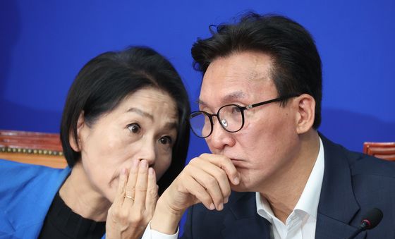대화하는 김민석·최민희