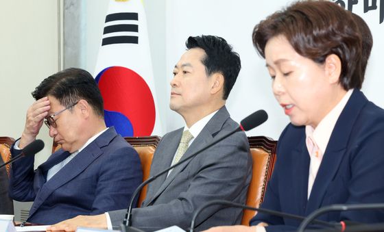 양향자 최고위원 발언 경청하는 장동혁·정점식