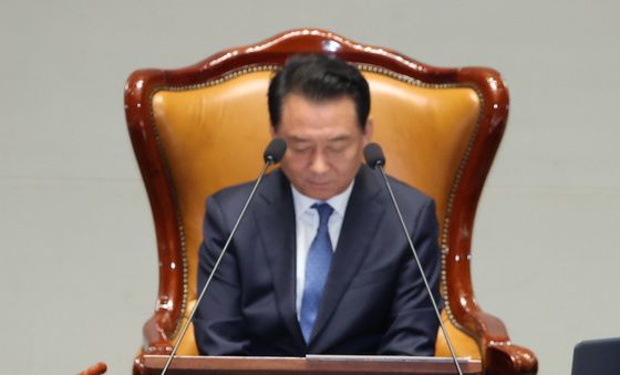예산결산특별위원회 발언하는 한성숙 총리