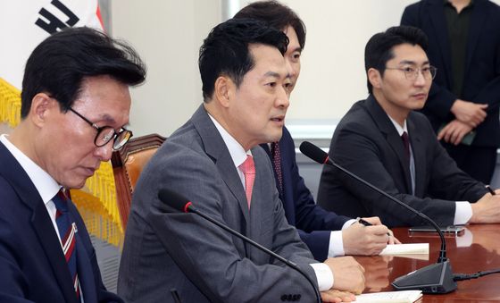 인사말 하는 장동혁 대표