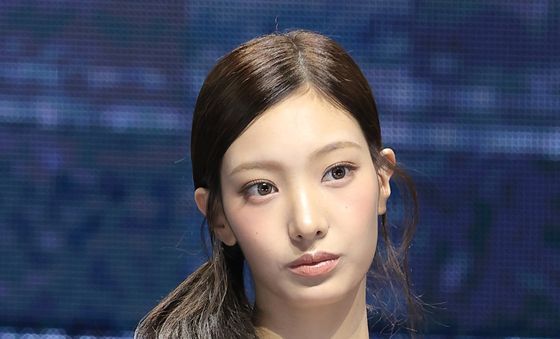 '지효 친동생' 서연, 하이브 걸그룹 '튜이드'로 데뷔