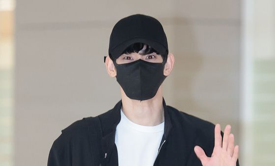 김수현, 자카르타 일정 마치고 귀국