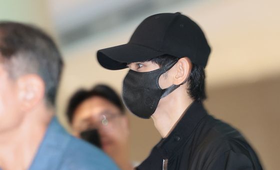 김수현, 1년 5개월 만에 '복귀'