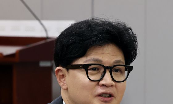인사말하는 한동훈 무소속 의원