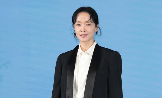 '가능한 사랑' 전도연