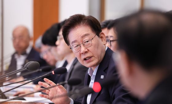 질문하는 이재명 대통령