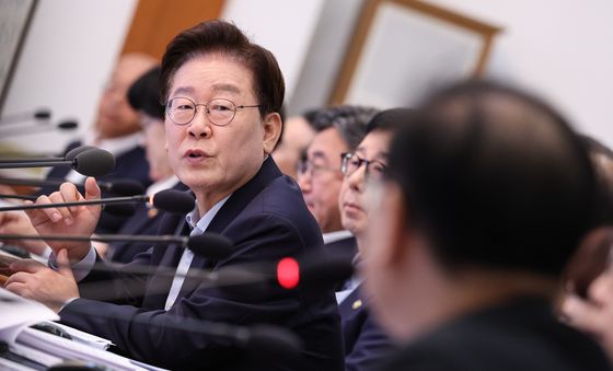 질문하는 이재명 대통령