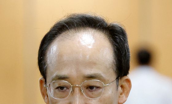 굳은 표정의 추경호 대구시장