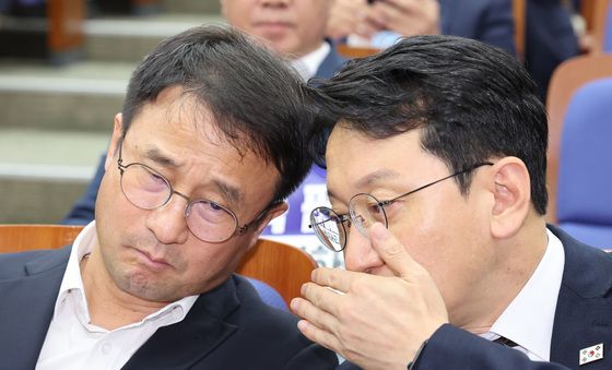 대화하는 한병도·천준호