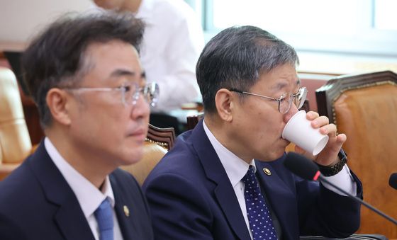 노경필 법원행정처장 '갈증'