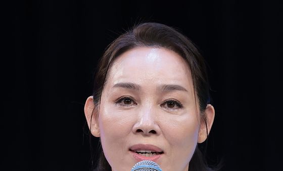 '사랑은 창밖에 빗물 같아요' 양수경