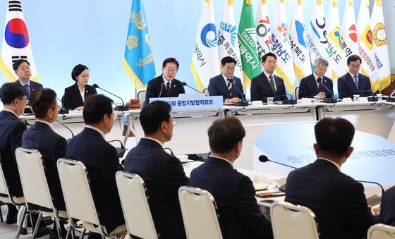 중앙지방협력회의 모두발언 하는 이재명 대통령