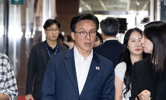 지명직 최고위원 인준 위해 당무위 향하는 김민석 민주당 대표
