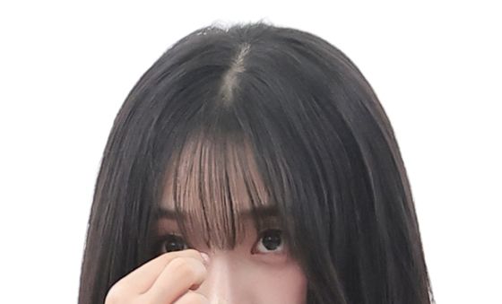 앞머리 자른 카리나