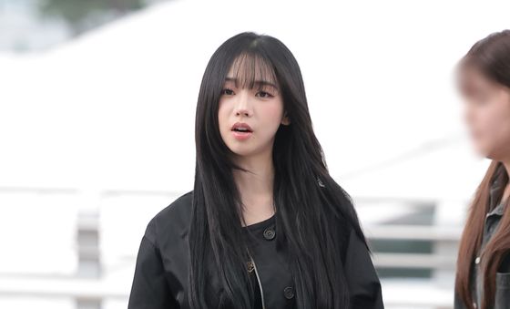 출국하는 카리나