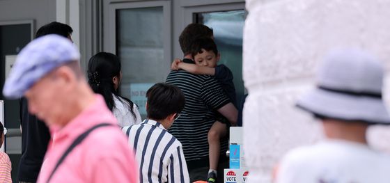 美, 이민 비자 면접 중단…출장 등 비이민 비자는 예외