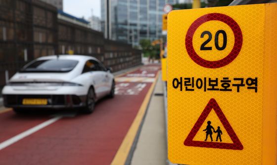 심야에는 스쿨존 '30㎞' 완화…경찰, 시간제 속도제한 확대