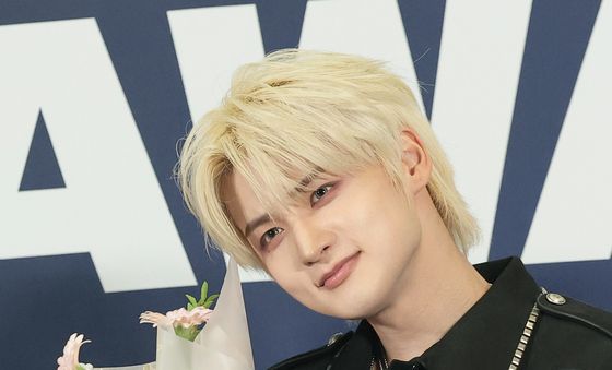 나우즈 윤, 나 생일