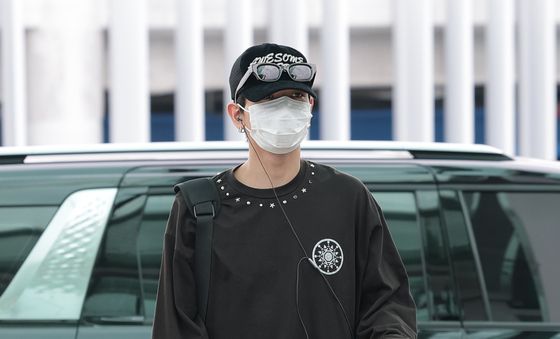 명재현, 무심한듯 사랑스럽게