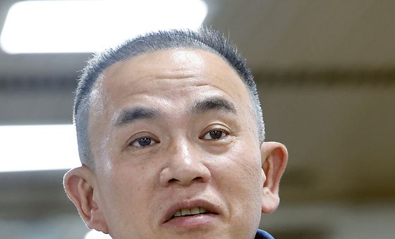 법정 향하는 명태균 씨