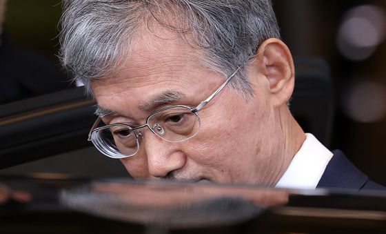 조희대 대법원장 “심려 끼쳐 죄송…내주 공식입장 낼 것”