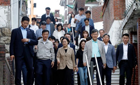 한성숙 총리, 장위 14구역 현장 시찰
