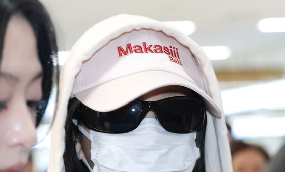 파리타, 민낯 철통사수