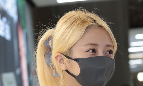 르세라핌 허윤진, 맑은 아기 눈빛