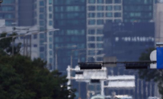 폭염에 지글거리는 아스팔트