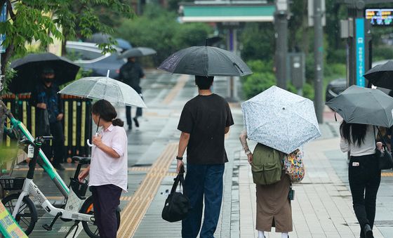 가을 비 내리는 서울
