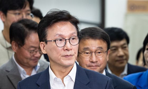 최고위 들어서는 김민석 민주당 대표