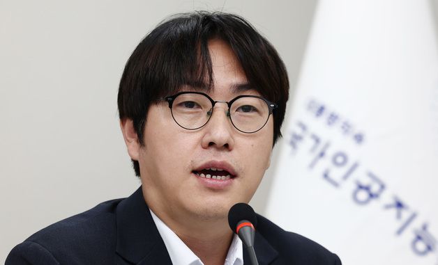 취임 소회 밝히는 하정우 신임 상근부위원장