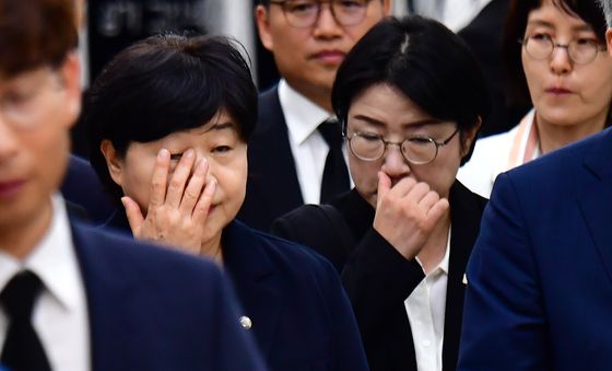 조희대 대법원장 빈소 조문 마친 서영교 위원장
