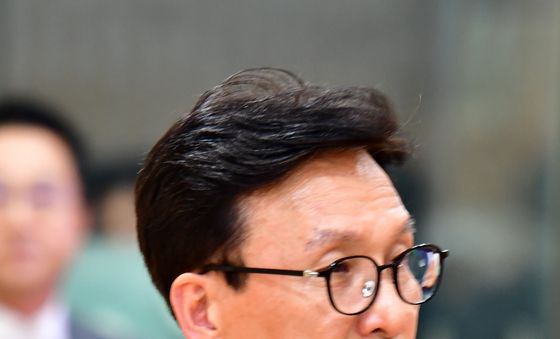 조희대 대법관 부친 빈소 찾은 김민석 대표