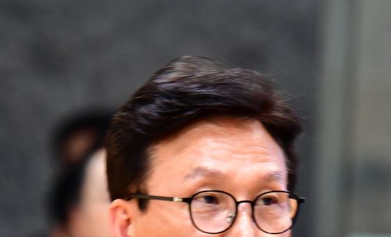 조희대 대법관 부친 빈소 찾은 김민석 대표