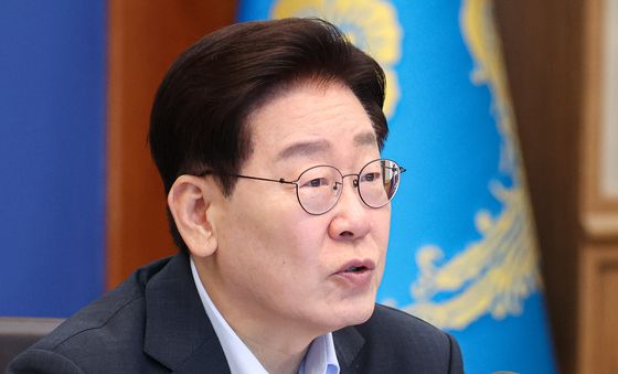 국무회의 발언하는 이재명 대통령