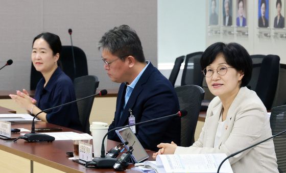 모두발언하는 원민경 성평등가족부 장관