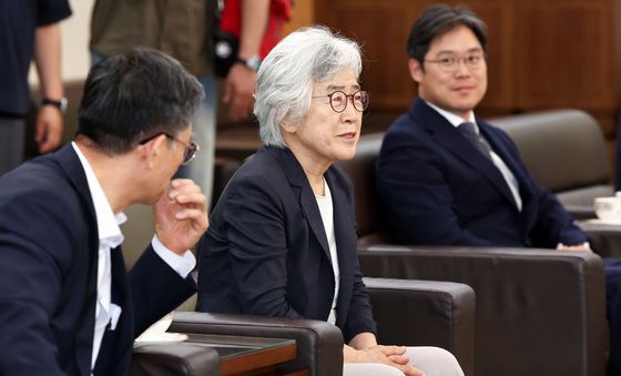 발언하는 박은정 대법관 후보 추천위원장