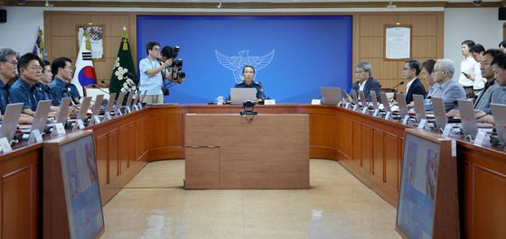 전국 경찰지휘부 화상회의 주재하는 유재성 직무대행
