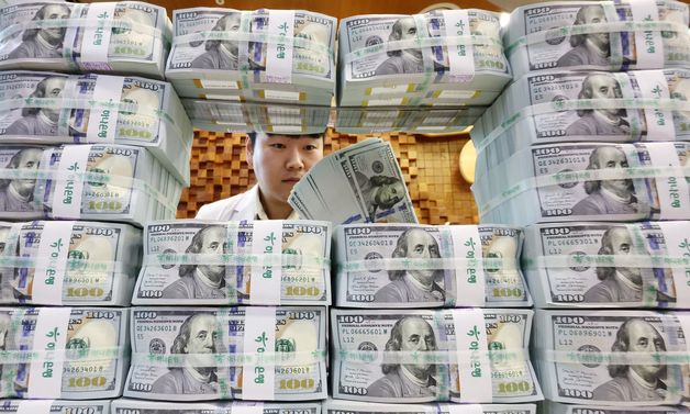 7월 외환보유액 4279.5억 달러… 5.9억 달러 증가