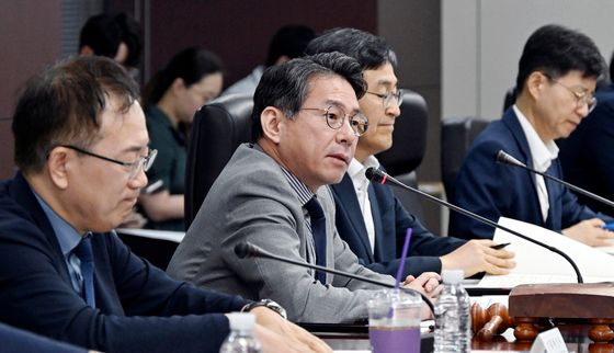 조용범 차관, 국제행사심사위원회 주재