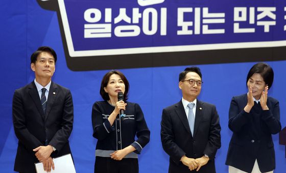 '모두의 민주' 창립식 찾은 최고위원 후보들